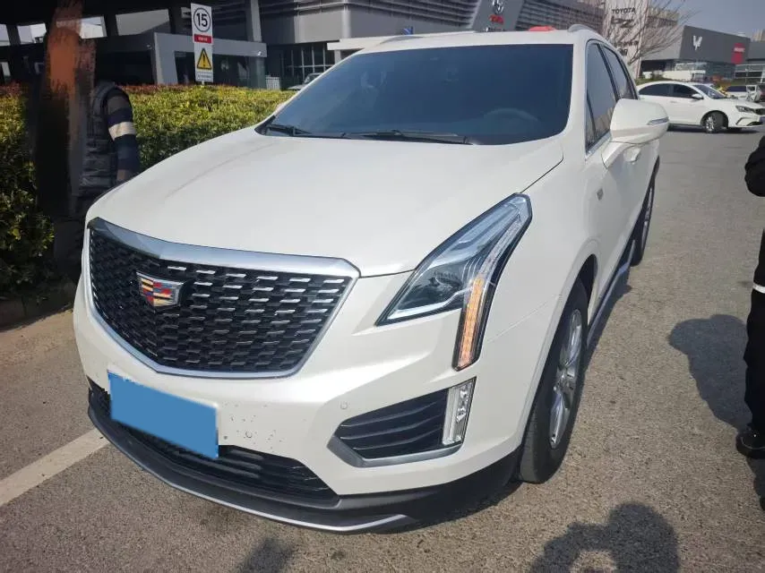 2021 Cadillac XT5 2.0T 237HP L4 9AT,autocango,china used car exporter,china ev exporter,chinese used car exporter,chinese used ev exporter