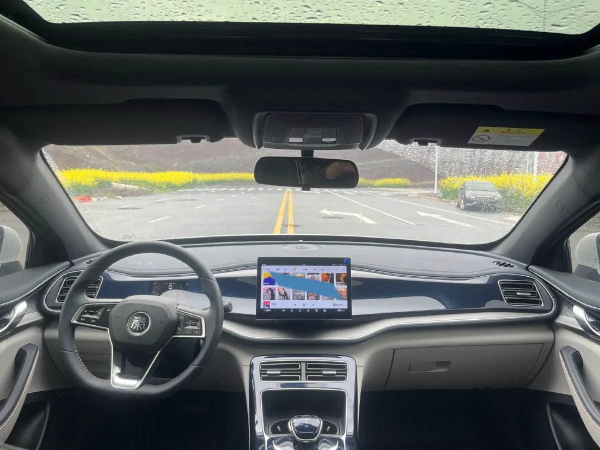 2021 Haval F7 1.5T 169HP L4 7DCT,autocango,china used car exporter,china ev exporter,chinese used car exporter,chinese used ev exporter