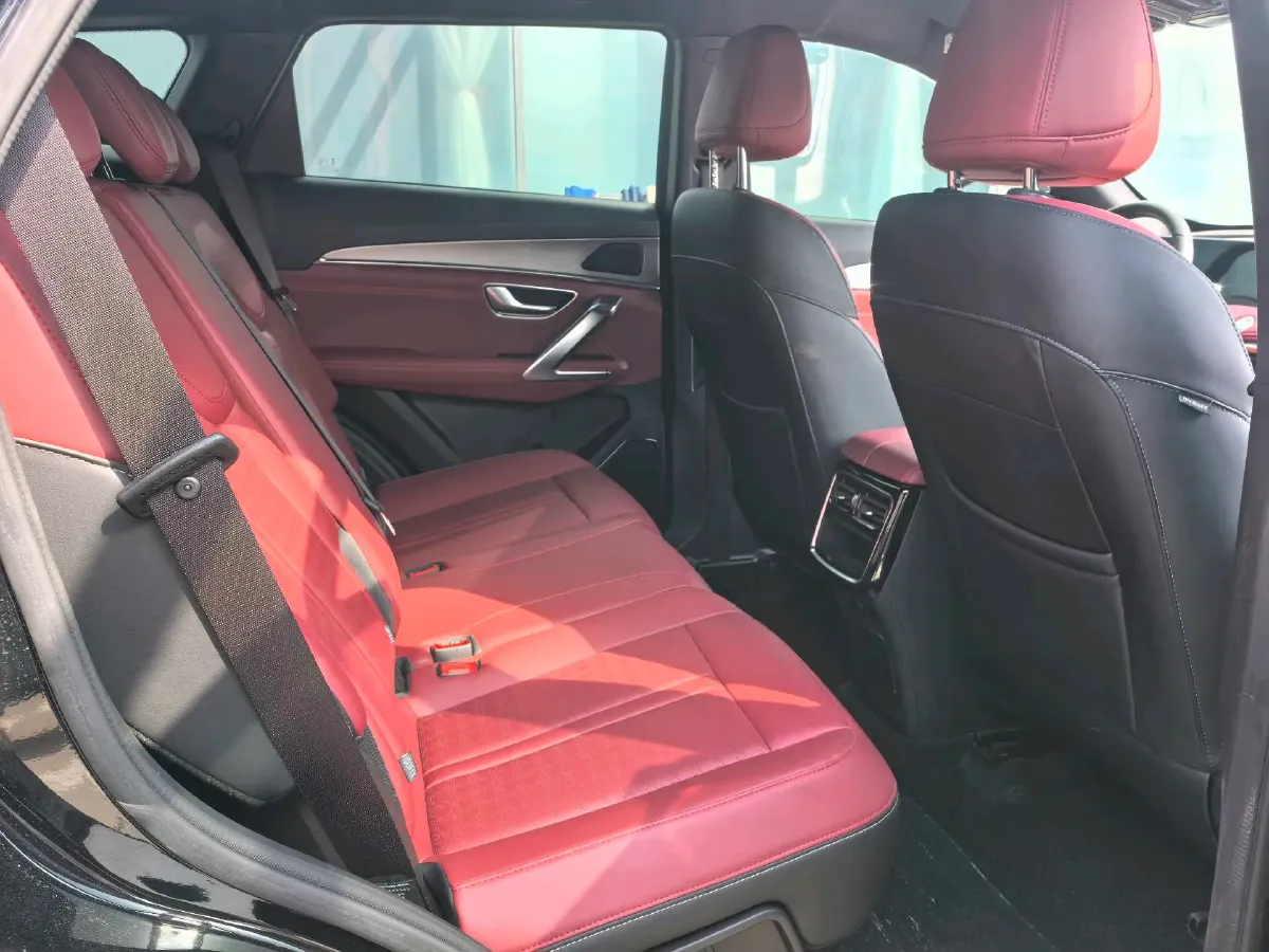 2025 Jetour X70 Plus 1.5T 156HP L4 6DCT,autocango,china used car exporter,china ev exporter,chinese used car exporter,chinese used ev exporter