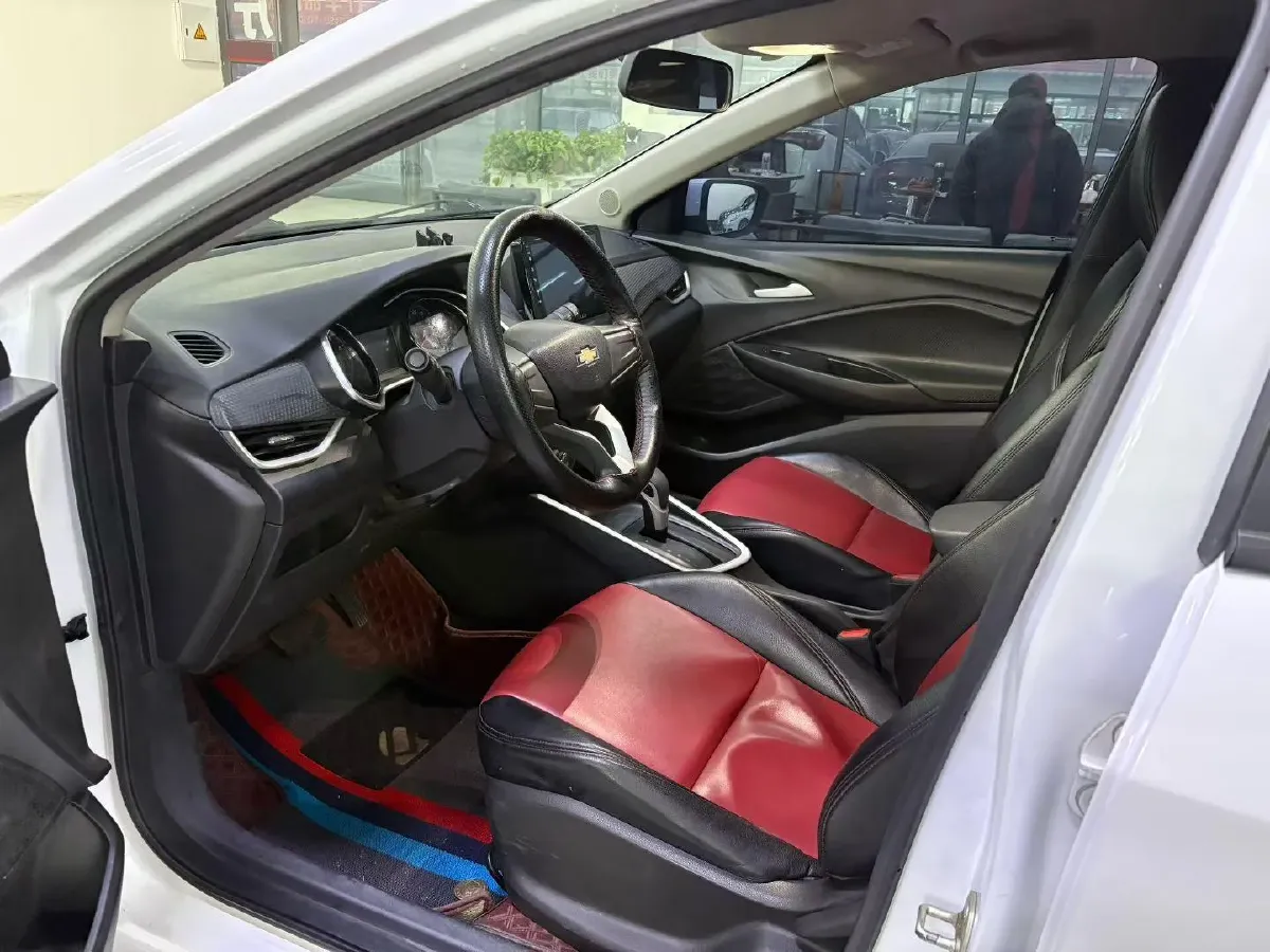 2020 Chevrolet Cavalier 1.0T 125HP L3 6AT,autocango,china used car exporter,china ev exporter,chinese used car exporter,chinese used ev exporter