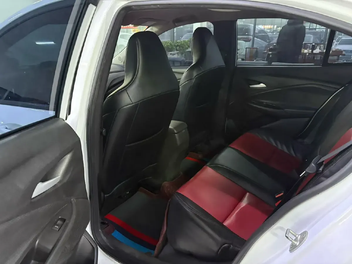 2020 Chevrolet Cavalier 1.0T 125HP L3 6AT,autocango,china used car exporter,china ev exporter,chinese used car exporter,chinese used ev exporter