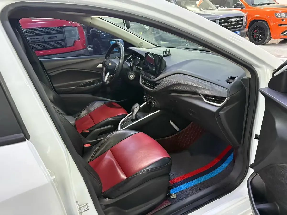 2020 Chevrolet Cavalier 1.0T 125HP L3 6AT,autocango,china used car exporter,china ev exporter,chinese used car exporter,chinese used ev exporter