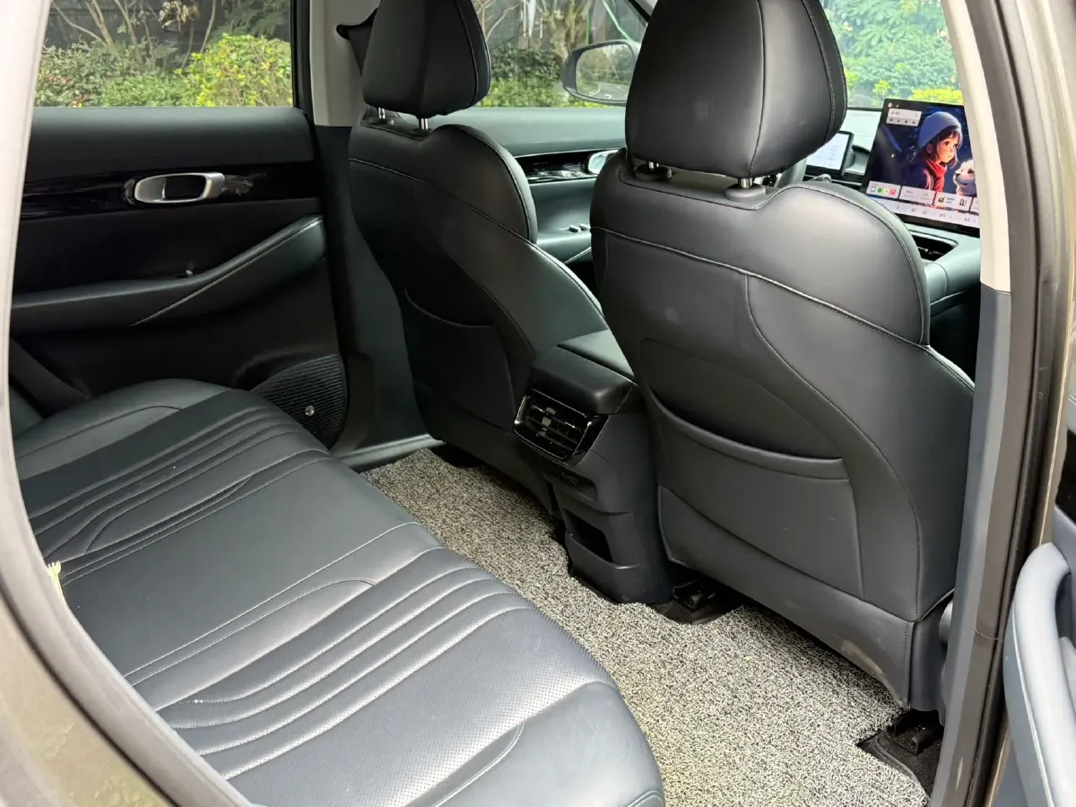 2024 LanDian E5 1.5L 110HP L4 E-CVT PHEV 17.52KWH,autocango,china used car exporter,china ev exporter,chinese used car exporter,chinese used ev exporter