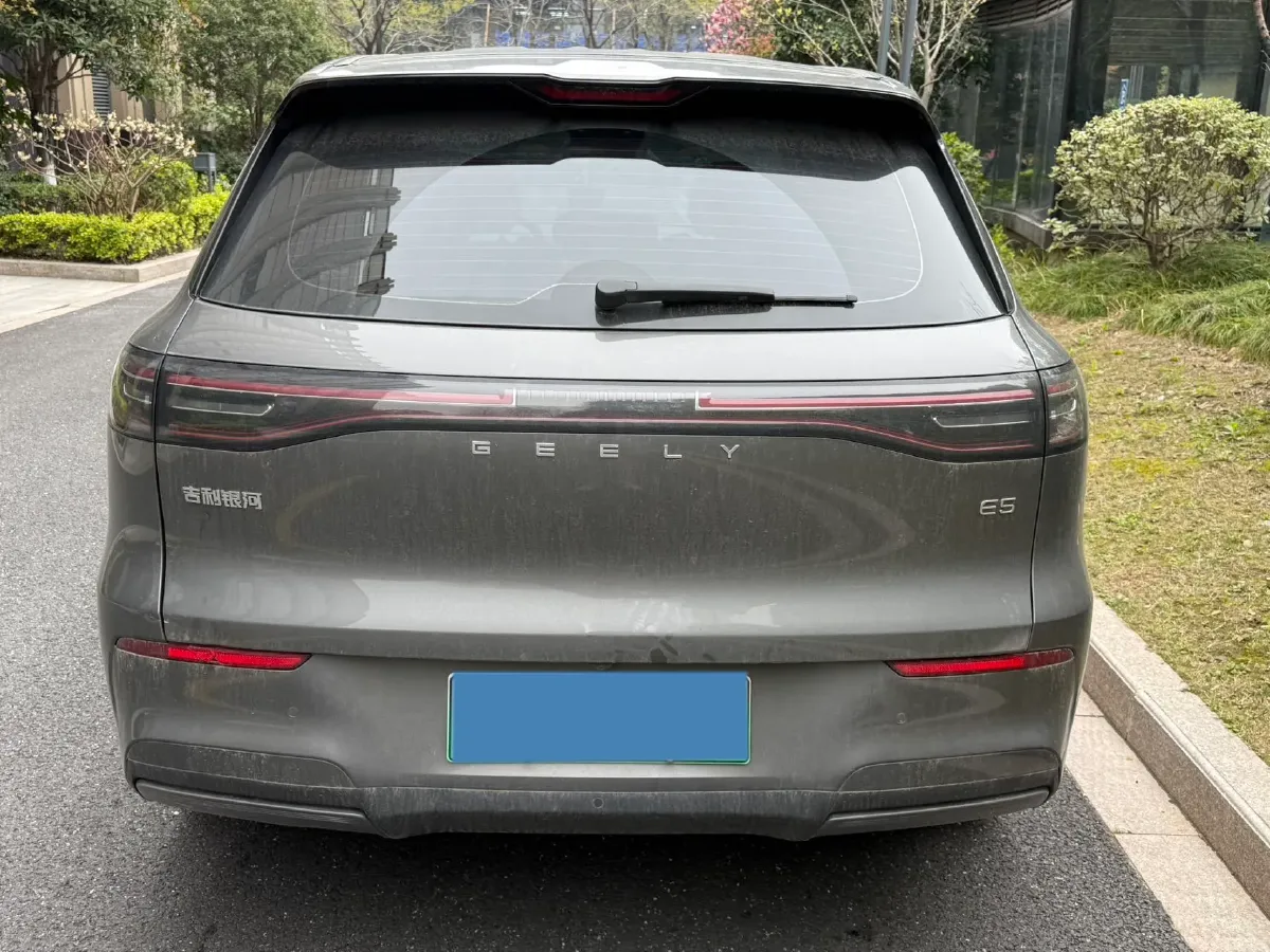 2024 LanDian E5 1.5L 110HP L4 E-CVT PHEV 17.52KWH,autocango,china used car exporter,china ev exporter,chinese used car exporter,chinese used ev exporter