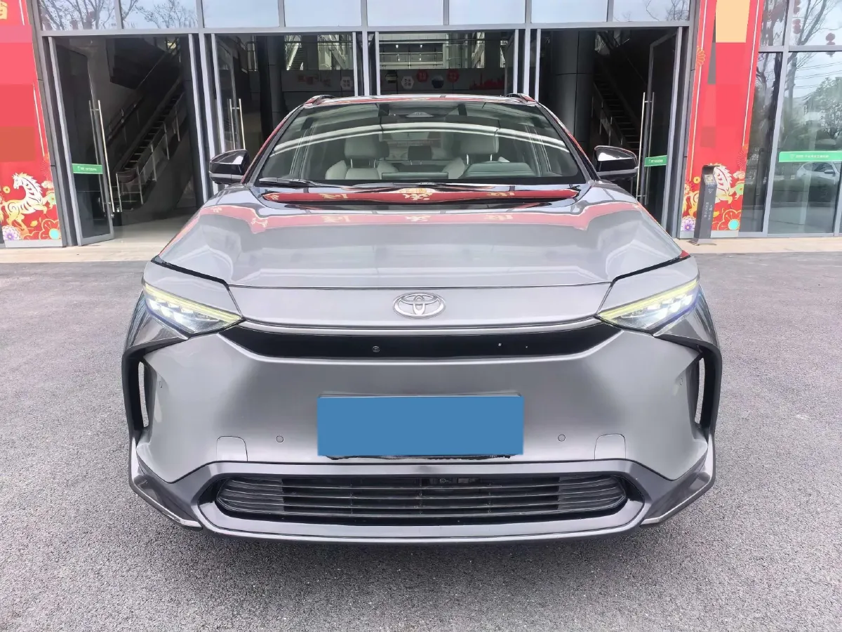 2022 Toyota bZ4X BEV 66.7KWH,autocango,china used car exporter,china ev exporter,chinese used car exporter,chinese used ev exporter