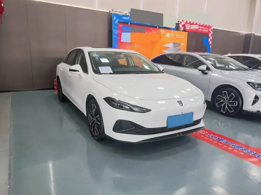 2025 Roewe D7 1.5L 112HP L4 1DHT PHEV 19.7KWH,autocango,china used car exporter,china ev exporter,chinese used car exporter,chinese used ev exporter