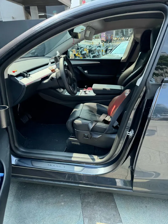 2024 Iveco OuSheng BEV 77.28KWH,autocango,china used car exporter,china ev exporter,chinese used car exporter,chinese used ev exporter