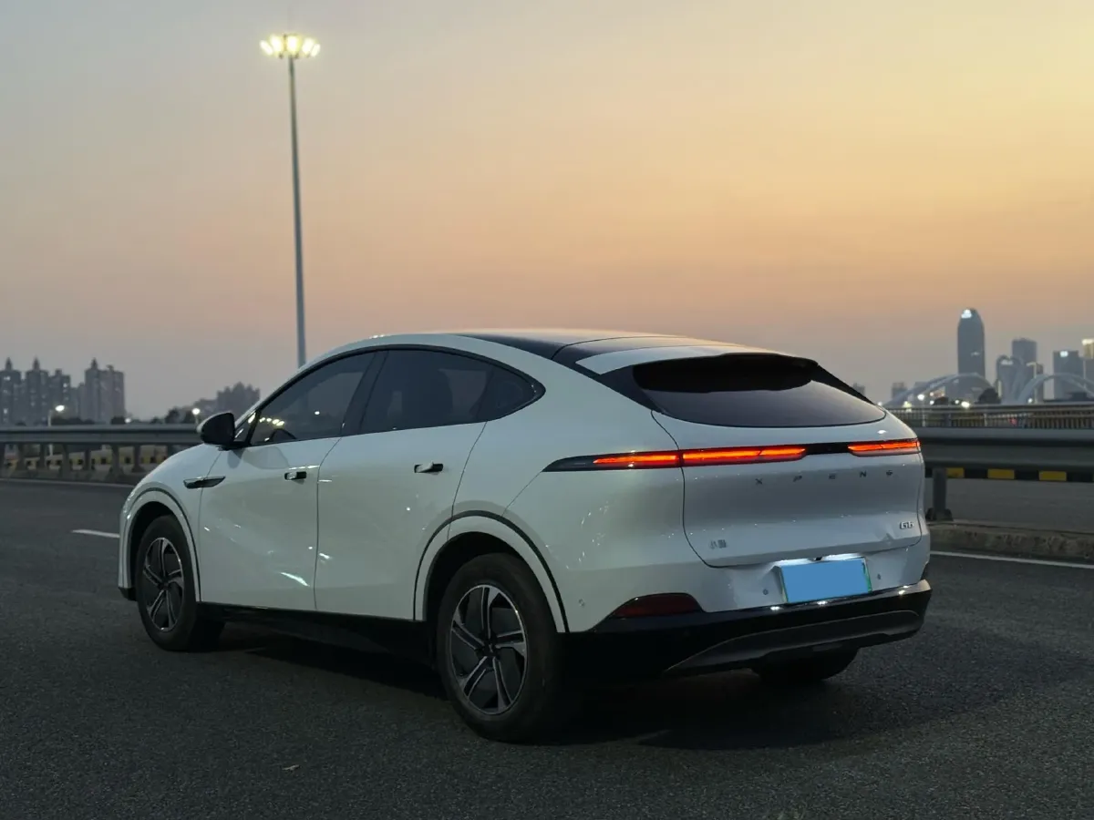 2023 Xpeng G6 BEV 66KWH,autocango,china used car exporter,china ev exporter,chinese used car exporter,chinese used ev exporter