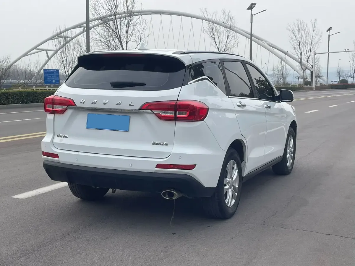 2019 Haval M6 1.5T 150HP L4 6MT,autocango,china used car exporter,china ev exporter,chinese used car exporter,chinese used ev exporter