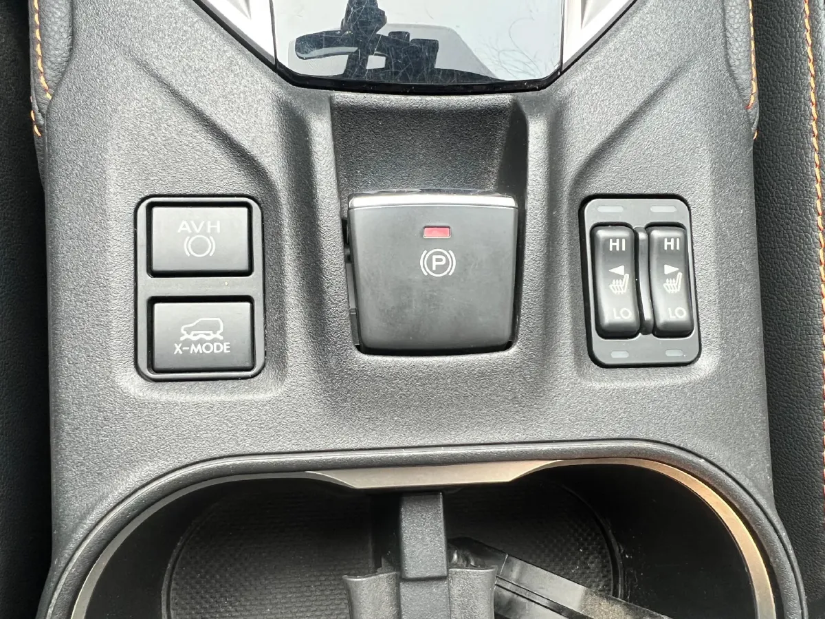 2021 Subaru XV 2.0L 154HP H4 CVT,autocango,china used car exporter,china ev exporter,chinese used car exporter,chinese used ev exporter