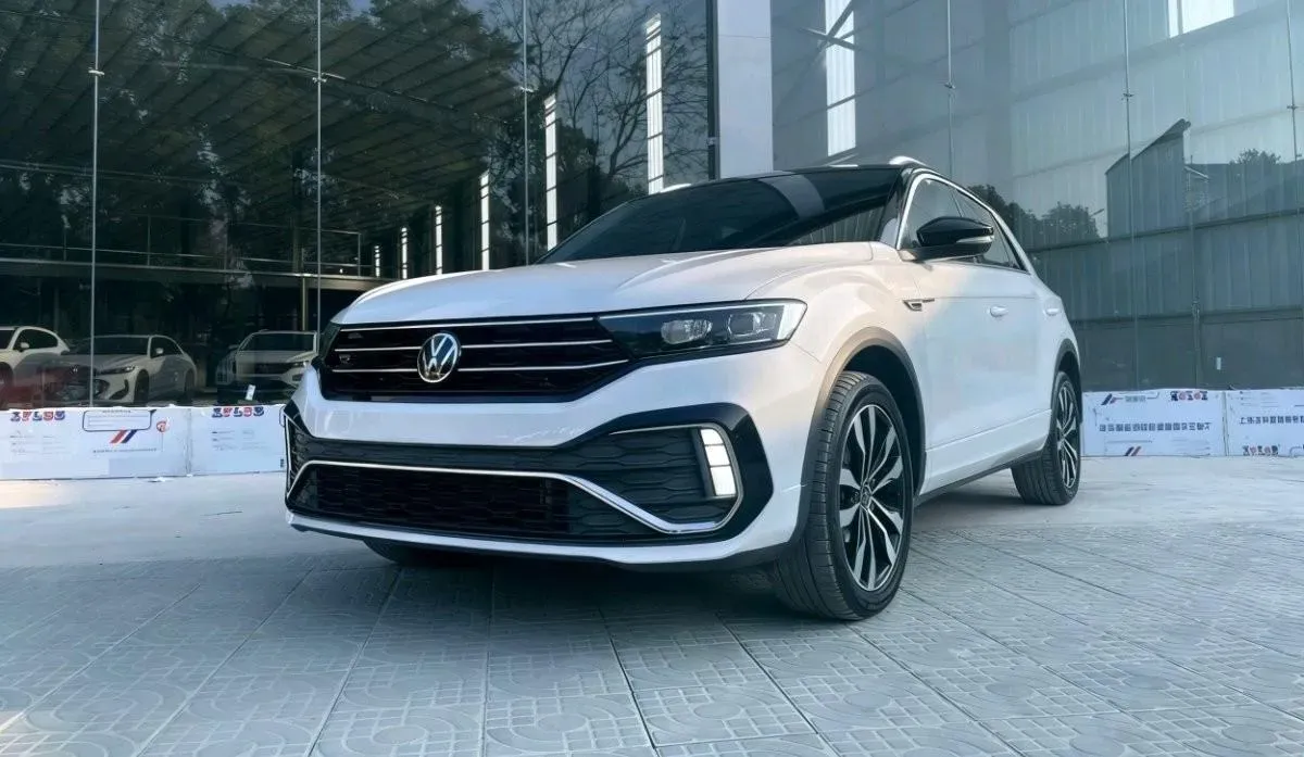 2022 Volkswagen T-Roc 1.4T 150HP L4 7DCT,autocango,china used car exporter,china ev exporter,chinese used car exporter,chinese used ev exporter