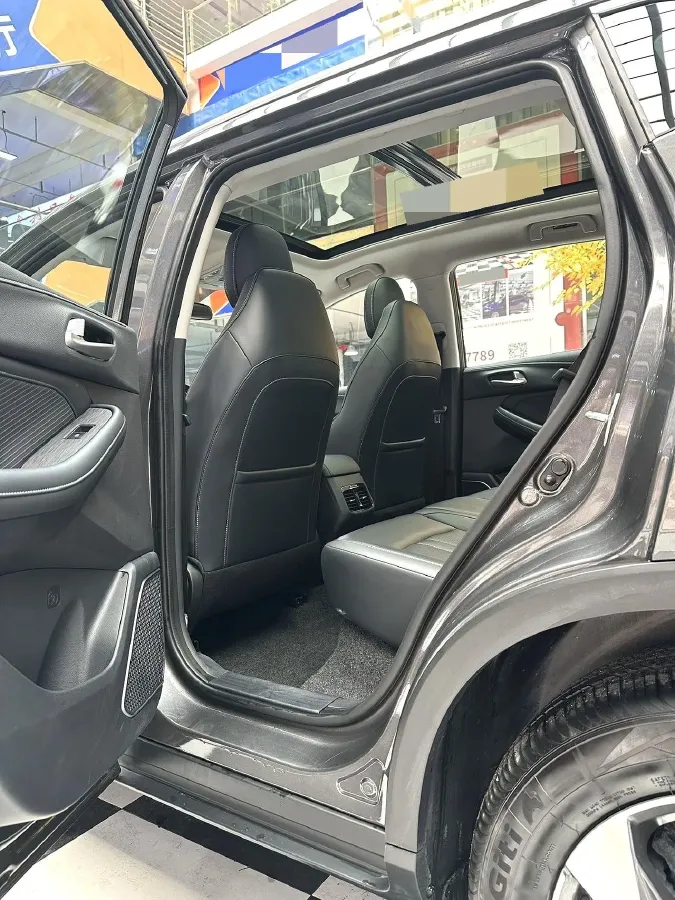 2022 GAC Trumpchi GS4 1.5T 169HP L4 6AT,autocango,china used car exporter,china ev exporter,chinese used car exporter,chinese used ev exporter