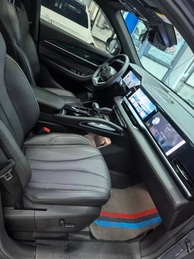 2024 Geely Monjaro 2.0T 218HP L4 7DCT,autocango,china used car exporter,china ev exporter,chinese used car exporter,chinese used ev exporter