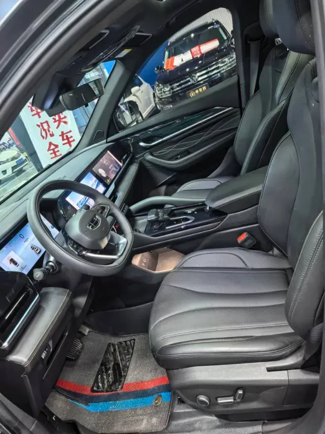 2024 Geely Monjaro 2.0T 218HP L4 7DCT,autocango,china used car exporter,china ev exporter,chinese used car exporter,chinese used ev exporter