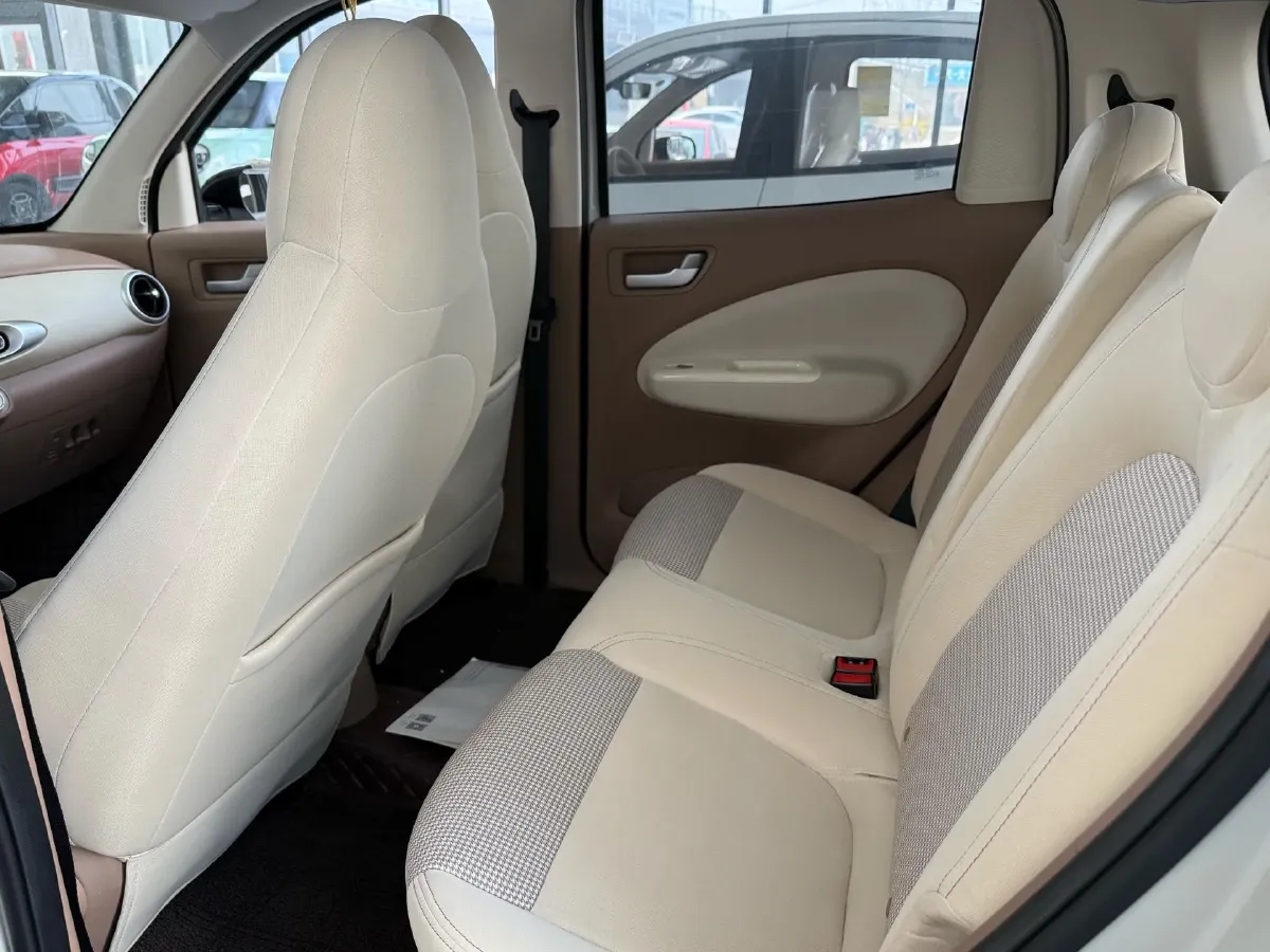 2025 WuLing ZhiGuang BEV 17.7KWH,autocango,china used car exporter,china ev exporter,chinese used car exporter,chinese used ev exporter