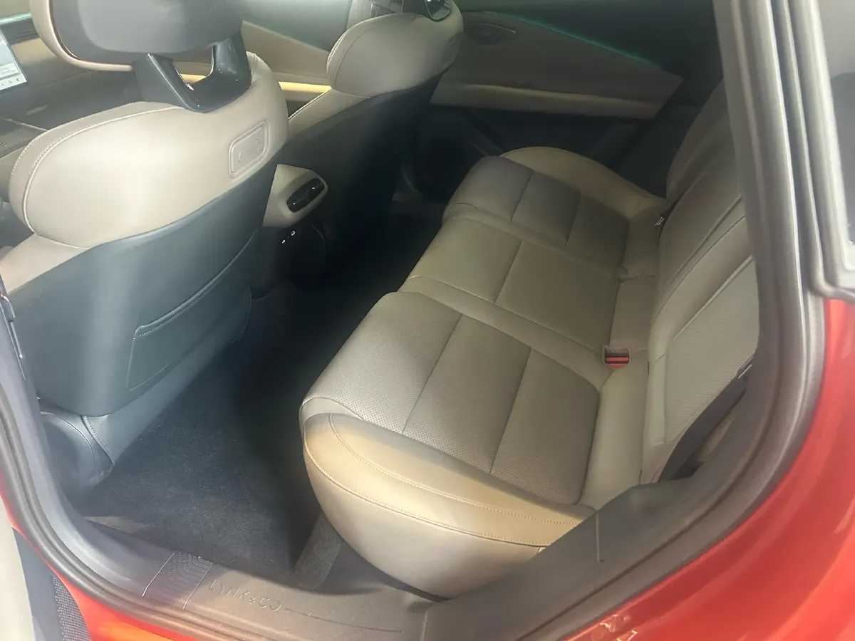 2025 Lexus NX 2.0L 169HP L4 CVT,autocango,china used car exporter,china ev exporter,chinese used car exporter,chinese used ev exporter