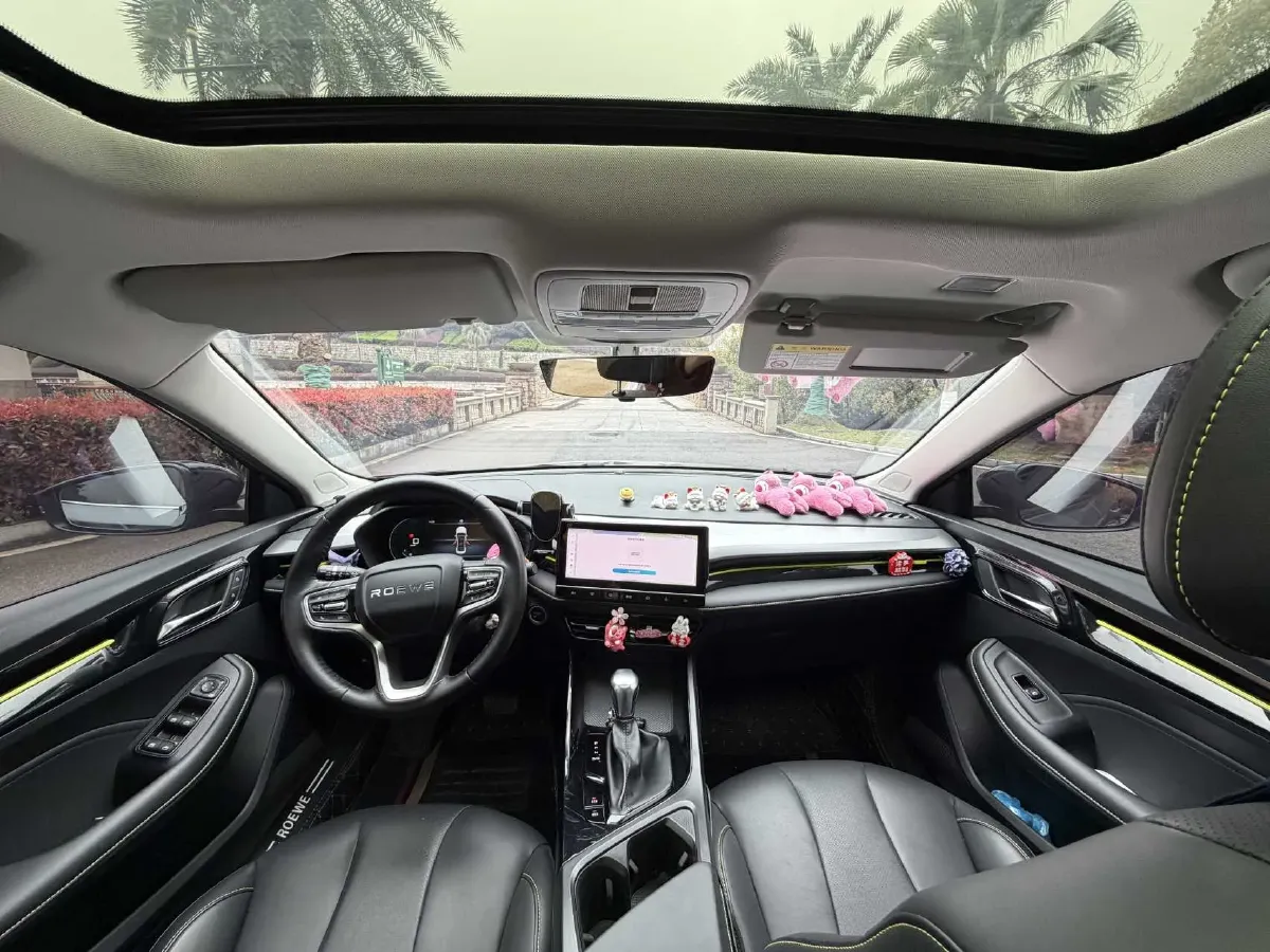 2021 Roewe i5 1.5L 120HP L4 CVT,autocango,china used car exporter,china ev exporter,chinese used car exporter,chinese used ev exporter