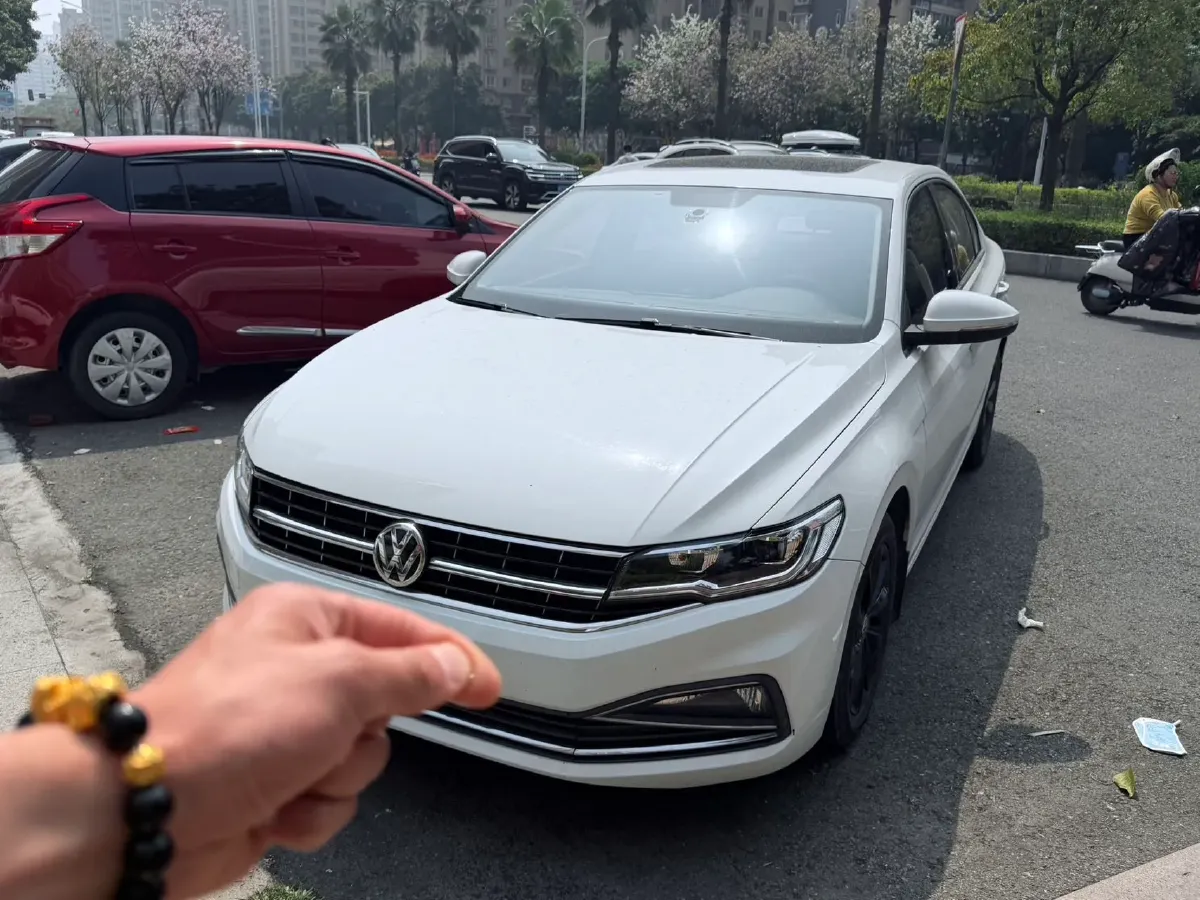 2020 Volkswagen Bora 1.5L 113HP L4 6AT,autocango,china used car exporter,china ev exporter,chinese used car exporter,chinese used ev exporter