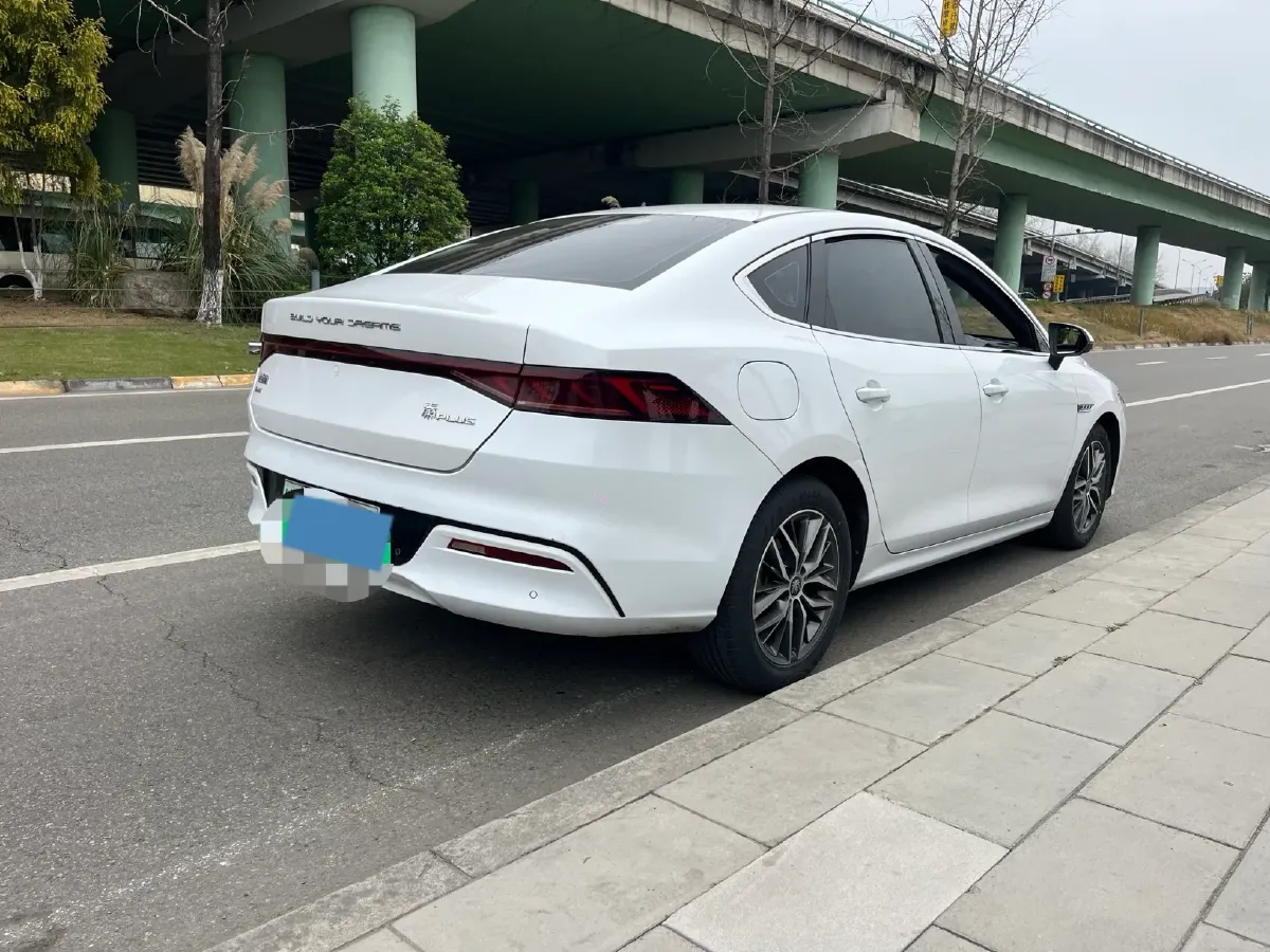 2021 Haval F7 1.5T 169HP L4 7DCT,autocango,china used car exporter,china ev exporter,chinese used car exporter,chinese used ev exporter