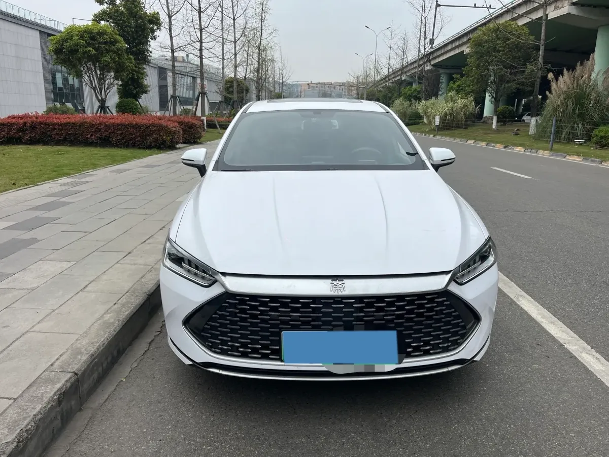 2021 Haval F7 1.5T 169HP L4 7DCT,autocango,china used car exporter,china ev exporter,chinese used car exporter,chinese used ev exporter