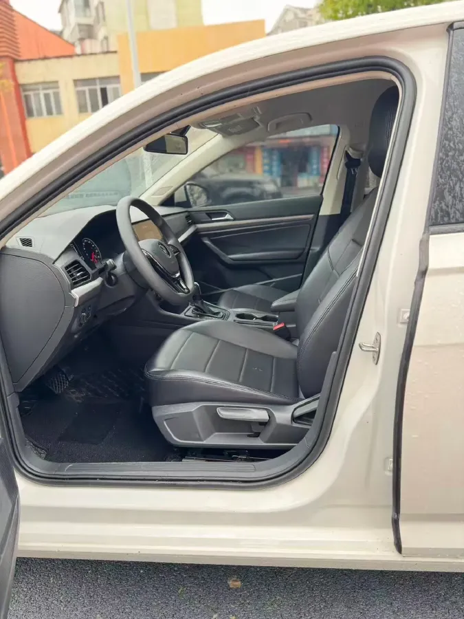 2022 BeiJing Auto X7 1.5T 188HP L4 7DCT,autocango,china used car exporter,china ev exporter,chinese used car exporter,chinese used ev exporter