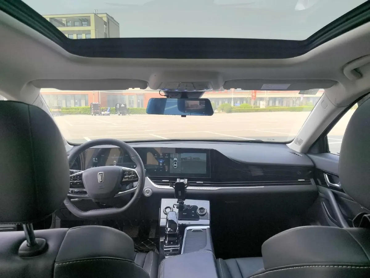 2023 Bestune B70 1.5T 169HP L4 7DCT,autocango,china used car exporter,china ev exporter,chinese used car exporter,chinese used ev exporter