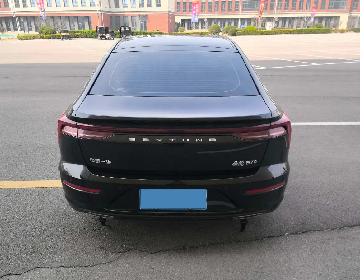 2023 Bestune B70 1.5T 169HP L4 7DCT,autocango,china used car exporter,china ev exporter,chinese used car exporter,chinese used ev exporter