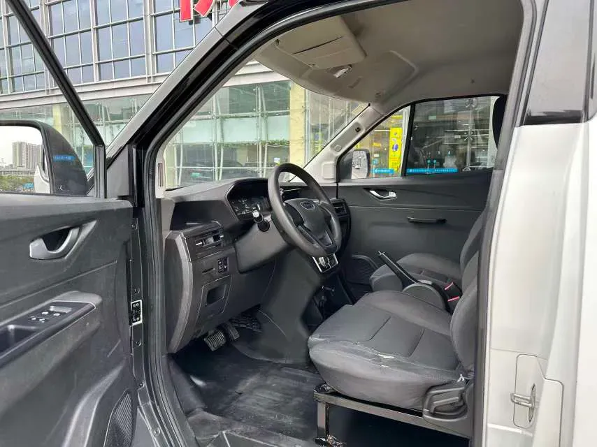 2022 Karry Dolphin EV BEV 43.5KWH,autocango,china used car exporter,china ev exporter,chinese used car exporter,chinese used ev exporter