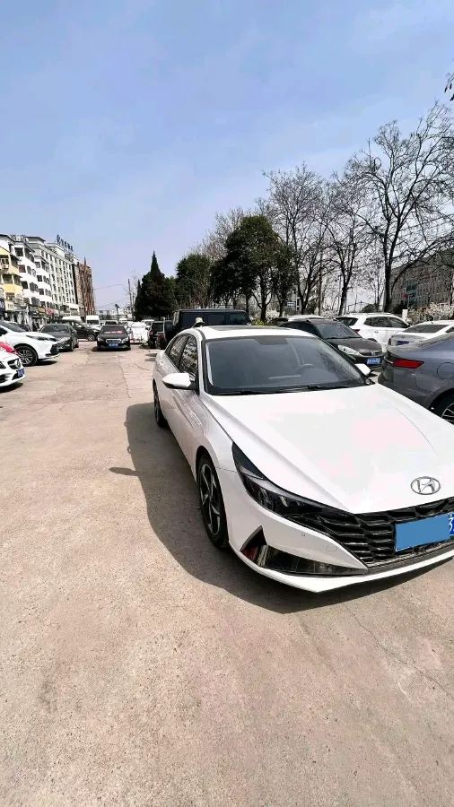 2023 Hyundai Elantra 1.5L 115HP L4 CVT,autocango,china used car exporter,china ev exporter,chinese used car exporter,chinese used ev exporter