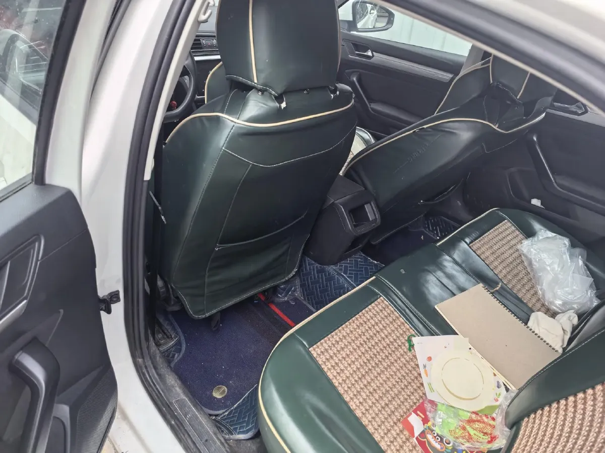 2019 Volkswagen T-Cross 1.4T 150HP L4 7DCT,autocango,china used car exporter,china ev exporter,chinese used car exporter,chinese used ev exporter