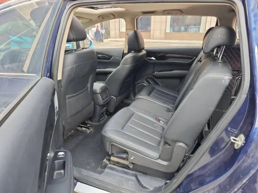 2019 BYD Song MAX 1.5T 160HP L4 6MT,autocango,china used car exporter,china ev exporter,chinese used car exporter,chinese used ev exporter