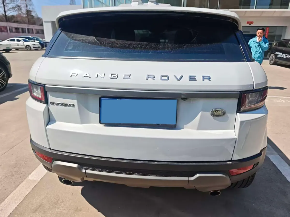 2018 Land Rover Range Rover Evoque 2.0T 241HP L4 9AT,autocango,china used car exporter,china ev exporter,chinese used car exporter,chinese used ev exporter