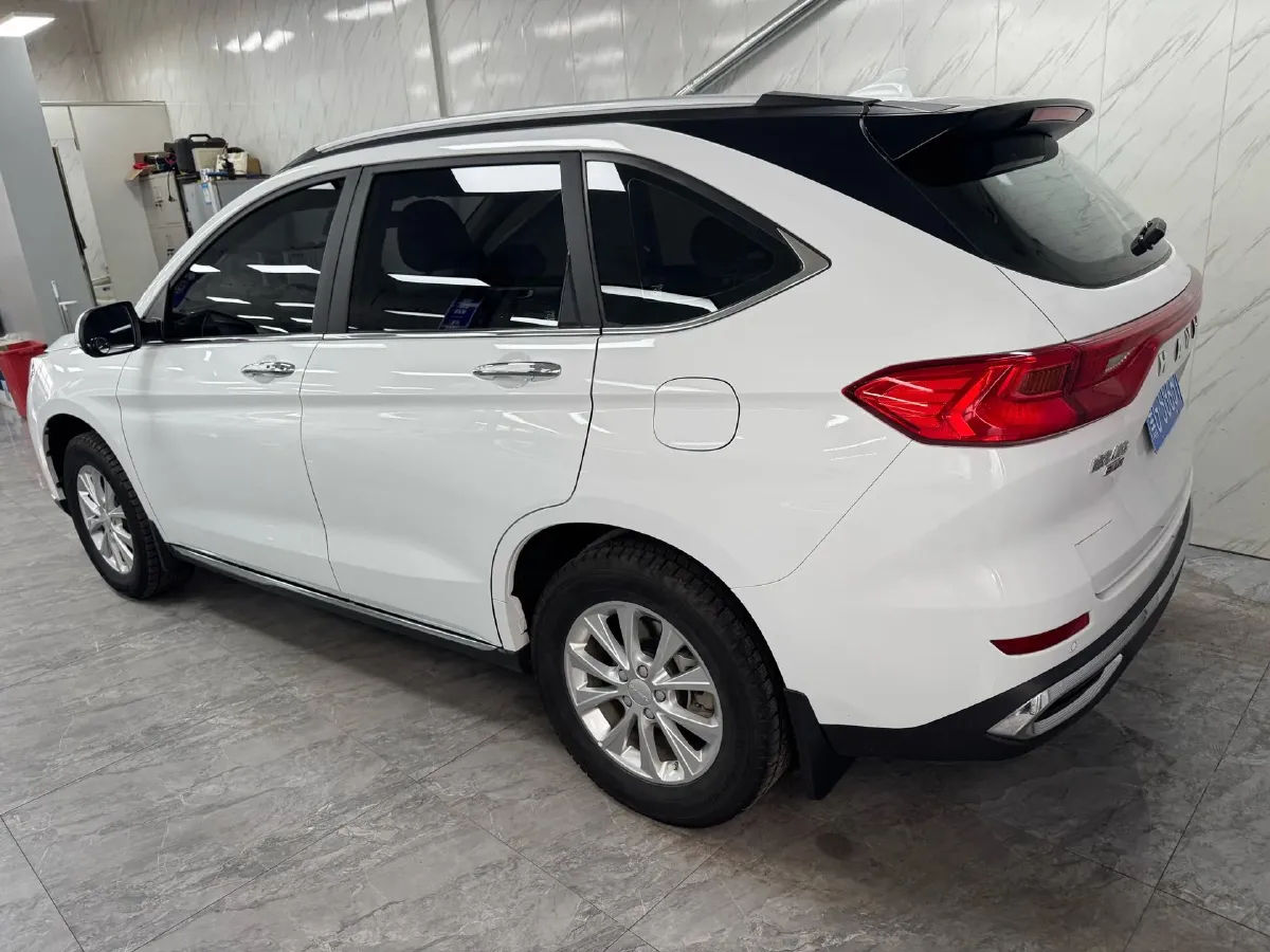 2021 Haval M6 1.5T 150HP L4 7DCT,autocango,china used car exporter,china ev exporter,chinese used car exporter,chinese used ev exporter