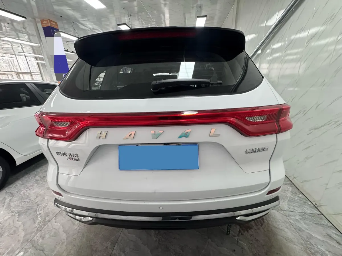 2021 Haval M6 1.5T 150HP L4 7DCT,autocango,china used car exporter,china ev exporter,chinese used car exporter,chinese used ev exporter