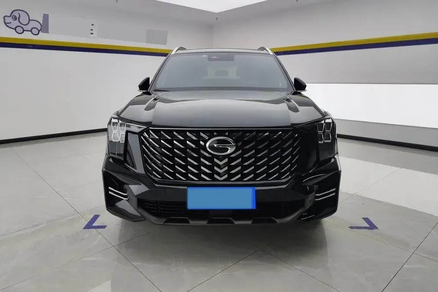 2004 Mitsubishi Outlander Classic 2.4L 135HP L4 5MT,autocango,china used car exporter,china ev exporter,chinese used car exporter,chinese used ev exporter