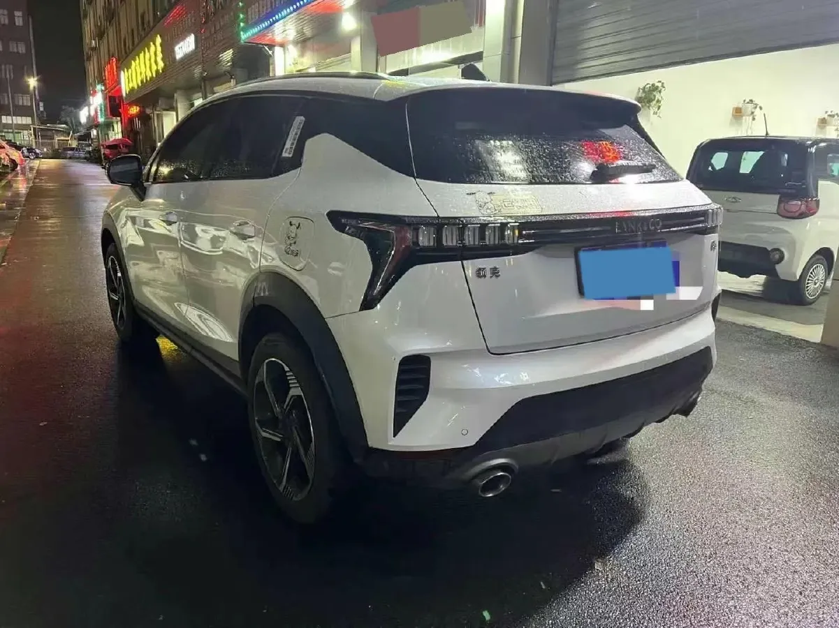 2023 LYNK&CO 06 1.5T 181HP L4 7DCT,autocango,china used car exporter,china ev exporter,chinese used car exporter,chinese used ev exporter