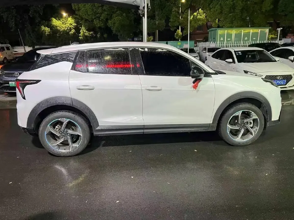 2023 LYNK&CO 06 1.5T 181HP L4 7DCT,autocango,china used car exporter,china ev exporter,chinese used car exporter,chinese used ev exporter