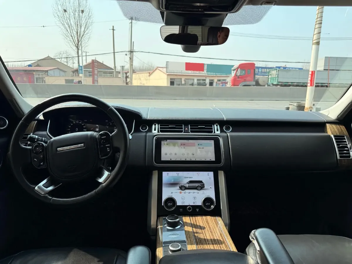 2019 BMW X7 3.0T 340HP L6 8AT,autocango,china used car exporter,china ev exporter,chinese used car exporter,chinese used ev exporter