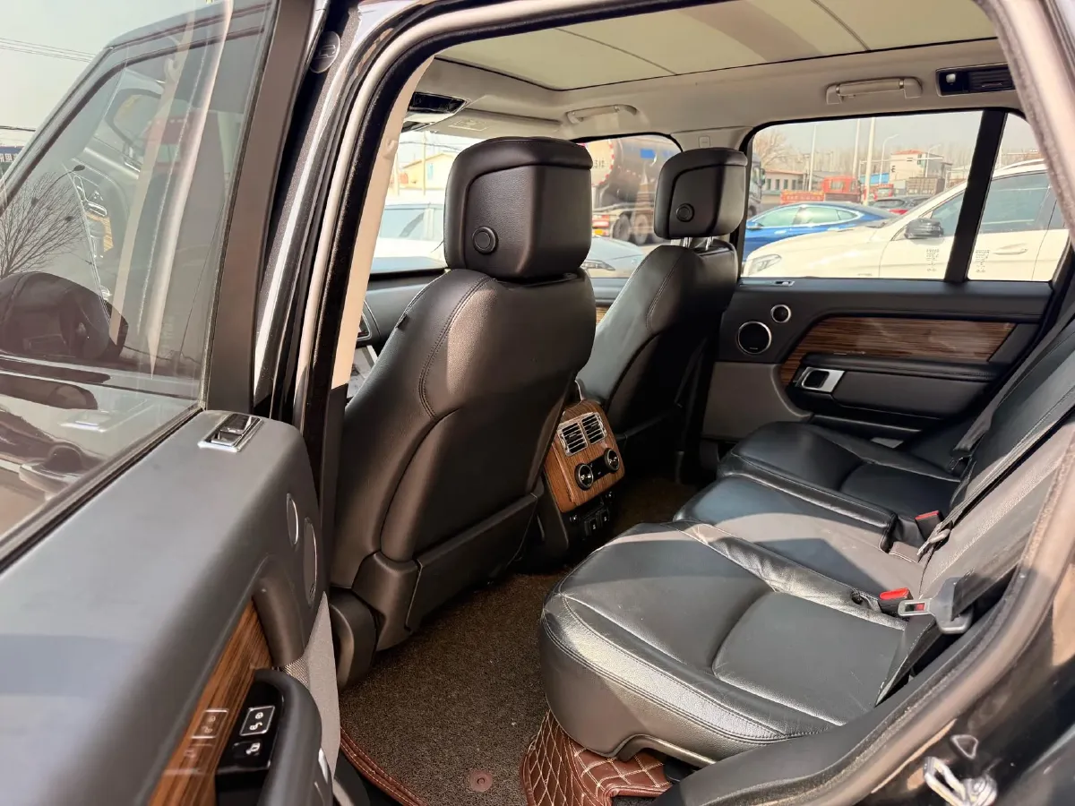 2019 BMW X7 3.0T 340HP L6 8AT,autocango,china used car exporter,china ev exporter,chinese used car exporter,chinese used ev exporter