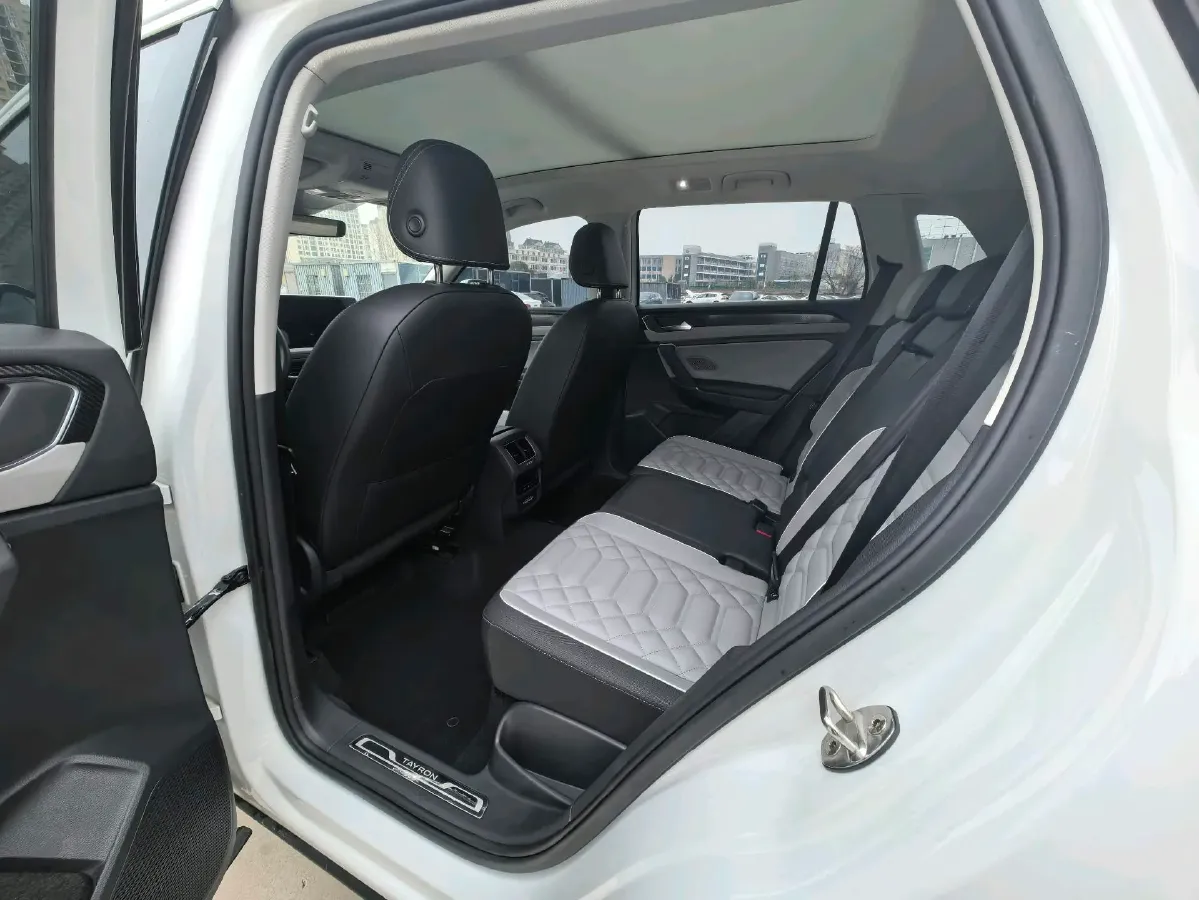 2023 Volkswagen Tayron 1.4T 150HP L4 7DCT,autocango,china used car exporter,china ev exporter,chinese used car exporter,chinese used ev exporter