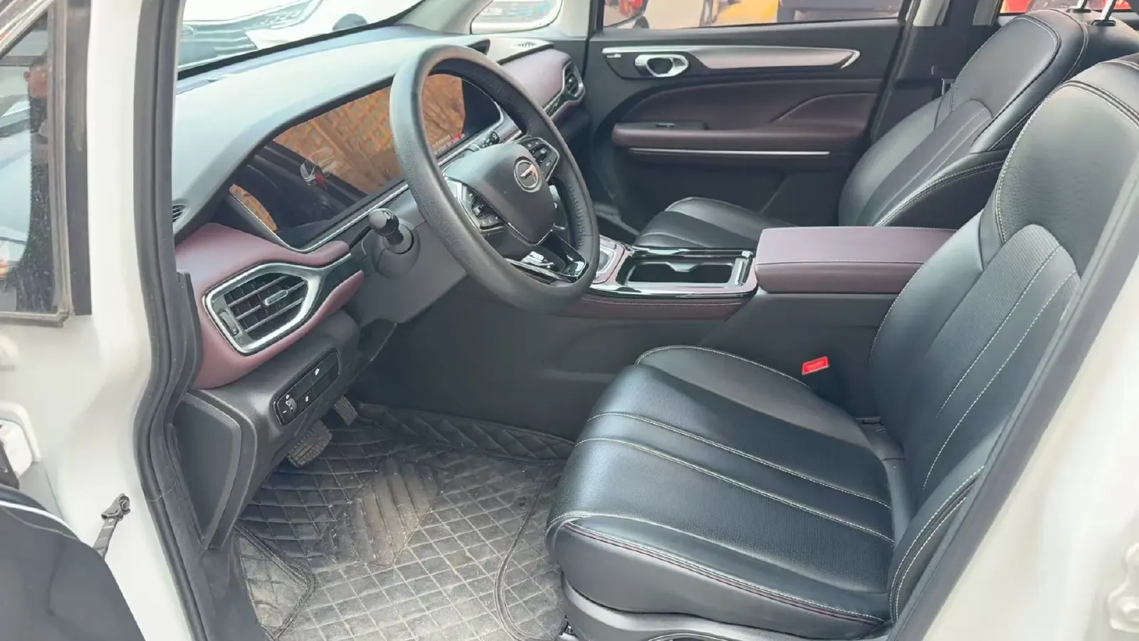 2023 GAC Trumpchi M6 1.5T 177HP L4 7DCT,autocango,china used car exporter,china ev exporter,chinese used car exporter,chinese used ev exporter