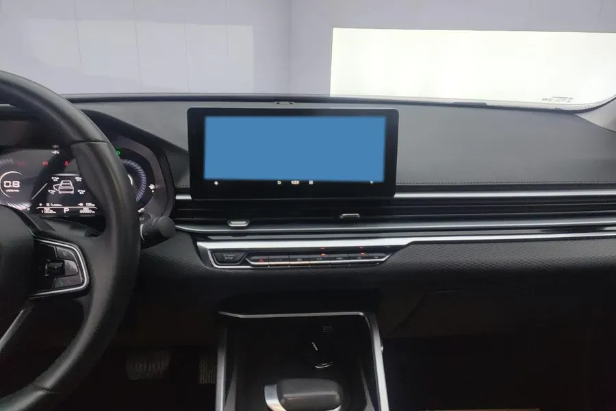 2022 Geely Emgrand 1.5L 114HP L4 CVT,autocango,china used car exporter,china ev exporter,chinese used car exporter,chinese used ev exporter