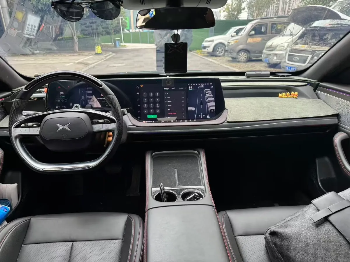 2024 Xpeng P7 BEV 64.4KWH,autocango,china used car exporter,china ev exporter,chinese used car exporter,chinese used ev exporter