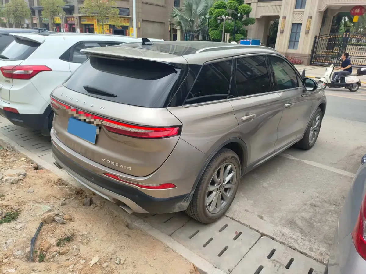2020 Lincoln Corsair 2.0T 245HP L4 8AT,autocango,china used car exporter,china ev exporter,chinese used car exporter,chinese used ev exporter