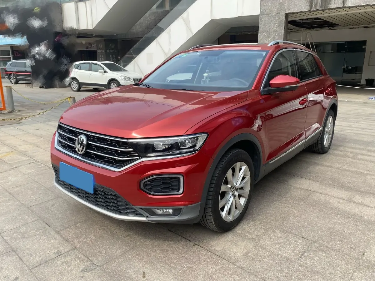 2019 Volkswagen T-Roc 1.4T 131HP L4 7DCT,autocango,china used car exporter,china ev exporter,chinese used car exporter,chinese used ev exporter
