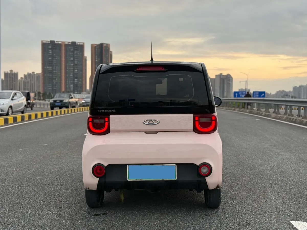 2022 Chery QQ Ice Cream BEV 13.85KWH,autocango,china used car exporter,china ev exporter,chinese used car exporter,chinese used ev exporter