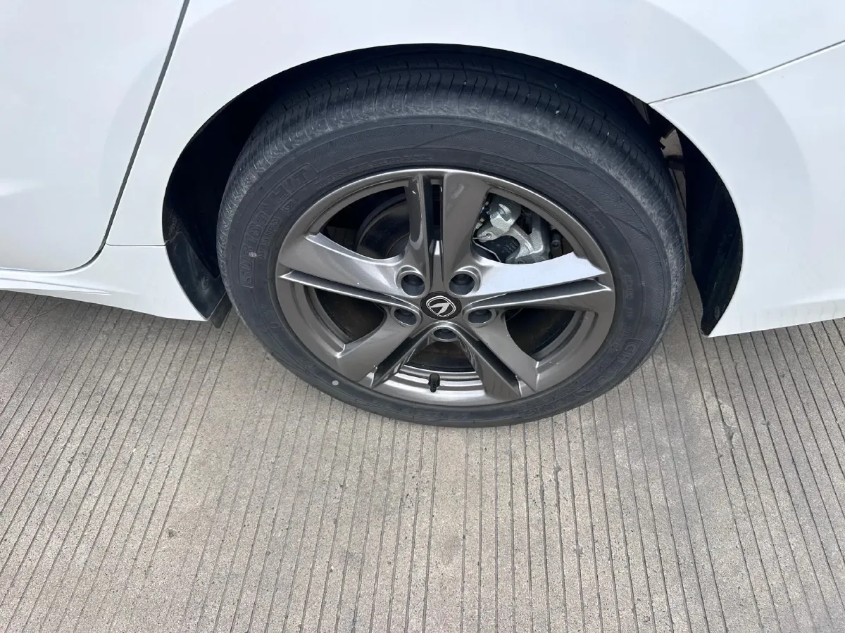 2023 ChangAn Raeton Plus 1.5T 188HP L4 7DCT,autocango,china used car exporter,china ev exporter,chinese used car exporter,chinese used ev exporter