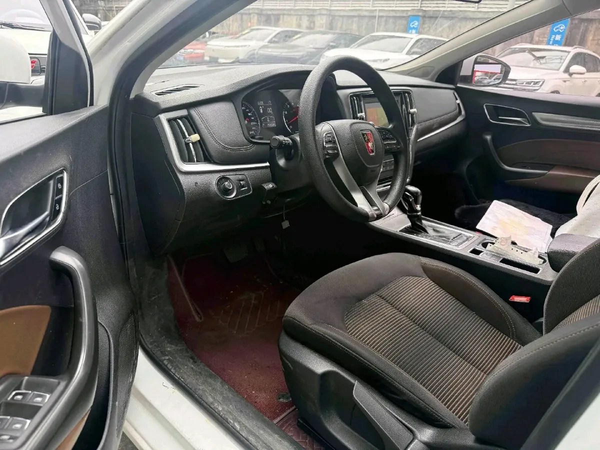 2020 Roewe i6 1.6L 125HP L4 CVT,autocango,china used car exporter,china ev exporter,chinese used car exporter,chinese used ev exporter