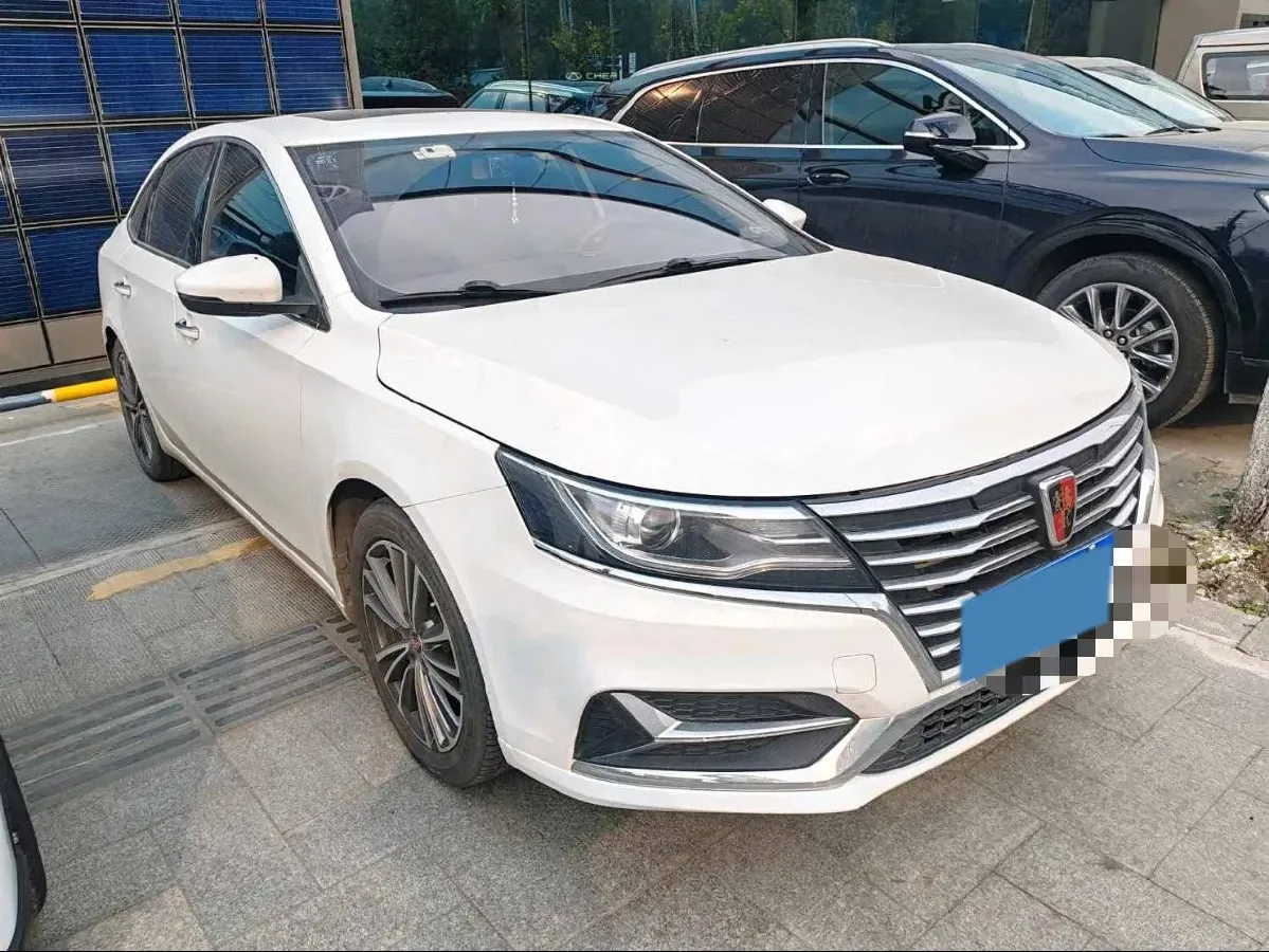 2020 Roewe i6 1.6L 125HP L4 CVT,autocango,china used car exporter,china ev exporter,chinese used car exporter,chinese used ev exporter