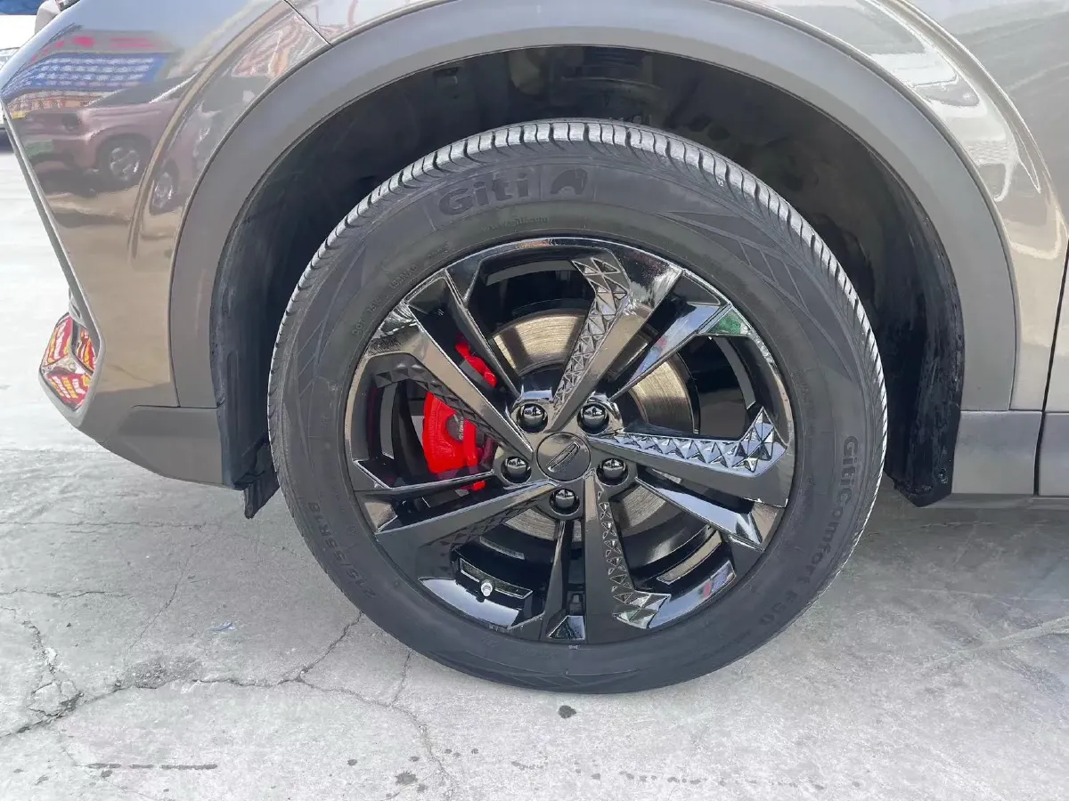 2023 Geely Coolray 1.5T 181HP L4 7DCT,autocango,china used car exporter,china ev exporter,chinese used car exporter,chinese used ev exporter